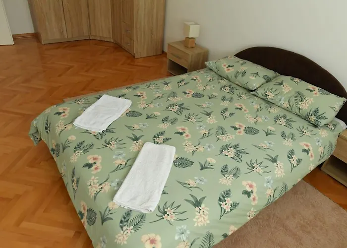 Dobi Apartmani Wing